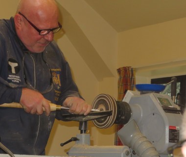 Hollowing for the tealight holder